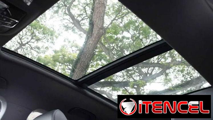 Bestune T55 del 2024 salón en piel ,techo panorámico , está equipado con un motor turbo de 1.5 litros y