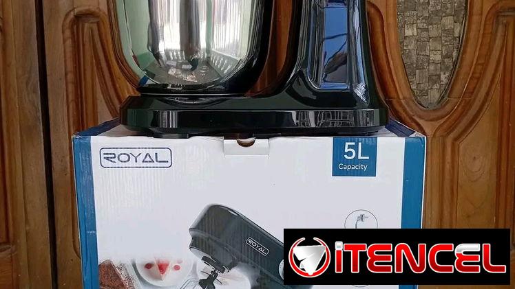 Mezcladora Royal 12 velocidades 5 litros 100 usd