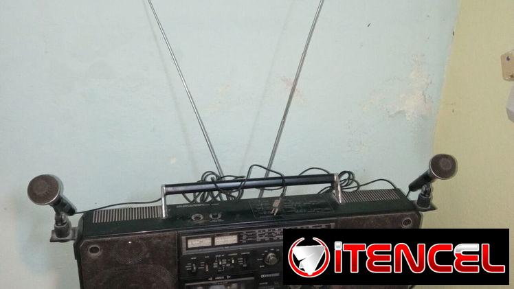 Vendo radio antiguo