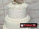 56145826En Sueños de Azúcar transformamos cada ocasión en un momento especial con pasteles y postres personalizados 🎂🍰