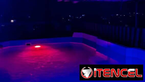SE RENTA CASA CON PISCINA y MESA DE BILLAR, 5 HABITACIONES EN GUANABO. 54026428