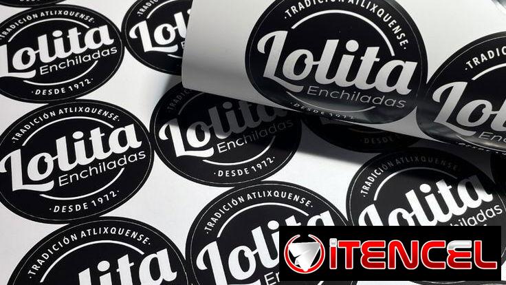 Pegatinas de diferentes formas personalizadas con tu logo.