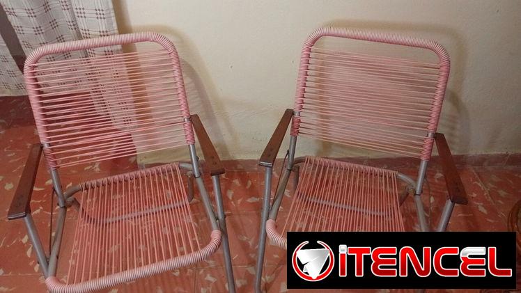 Vendo dos Butacas de aluminio y cordón plástico con brazos de madera. Jaimanitas, playa.
