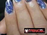 Manicura profesional en tecnicas de gel y acrilico