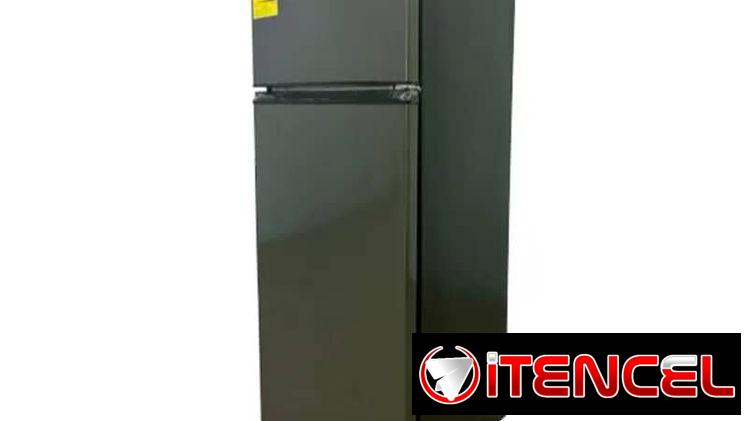 Refrigerador de 8.5 pies marca Royal