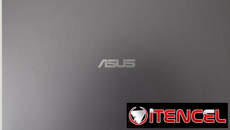 Laptop Asus X515EA de uso en perfecto estado