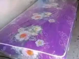 Cama personal con colchon