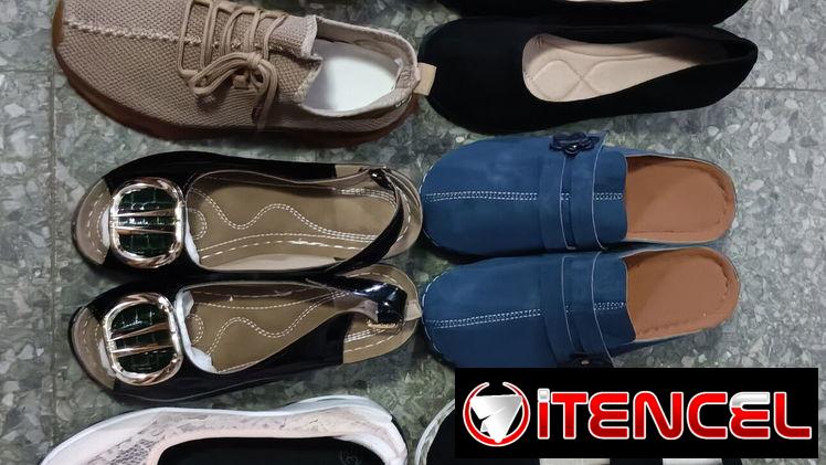 Calzado Femenino. Zapatillas.