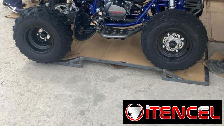 Moto de 4 ruedas