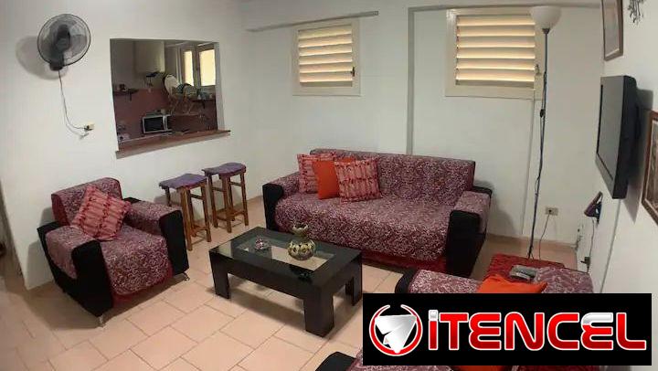 SE RENTA APARTAMENTO INDEPENDIENTE DE UNA HABITACIÓN CERCADE 25 Y O. VEDADO. 58858577