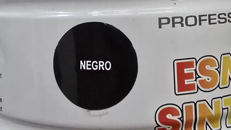 Esmalte Negro Anticorrosivo con Brillo