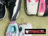 Zapatos, sandalias y  tenis para niños de ambos sexo)