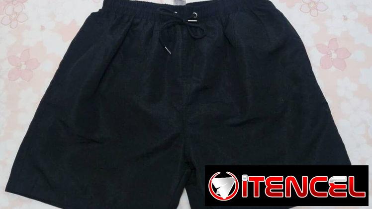 Short de nylon negro de hombre talla S