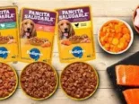 Comida húmeda para perros y gatos