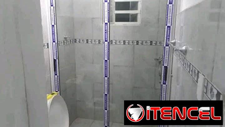 Todo em marquetería de aluminio..buen precio
