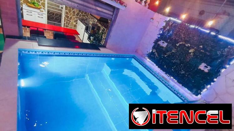 SE RENTA PARA PASADIA HABITACIONES CON TERRAZA Y PISCINA EN FONTANAR.58858577