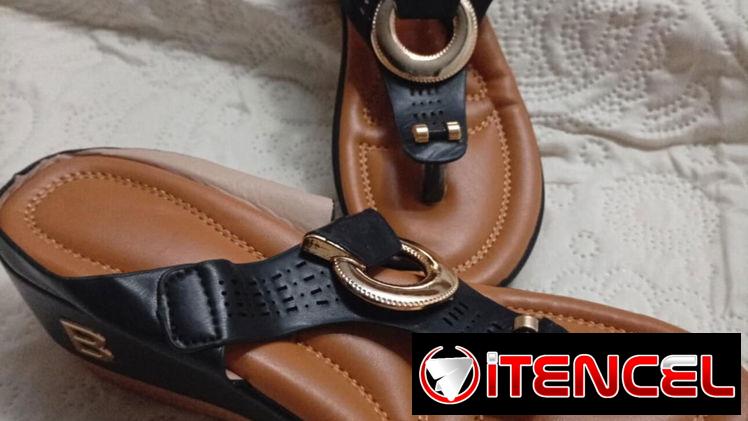 Sandalias nuevas por 15 euros