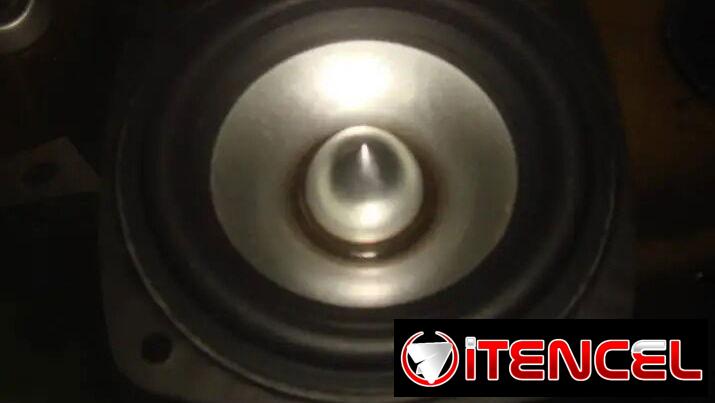 Busco RIN ORIGINAL DE GOMA DE BOCINAS 3 PULGADAS, También busco bocinas de 3 pulgadas de mínimo 20 watts a negociar  Wha