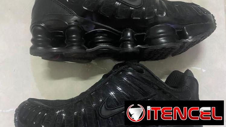 Tennis Nike Negros #41 25 USD