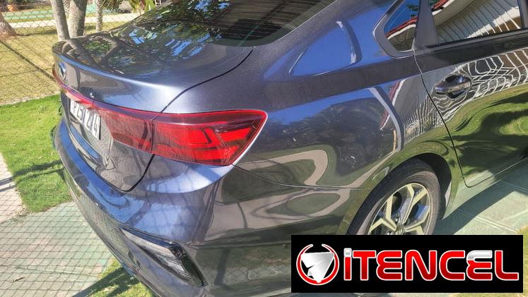 El carro. KIA. FORTE. 30mil