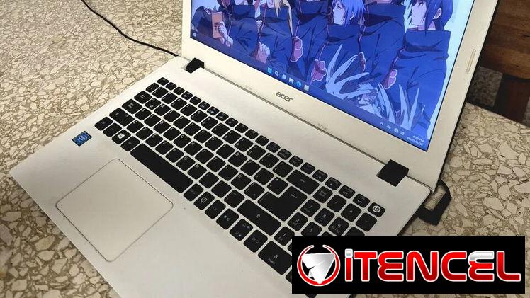 Laptop ACER/15.6″/8GB RAM/500GB/2957U