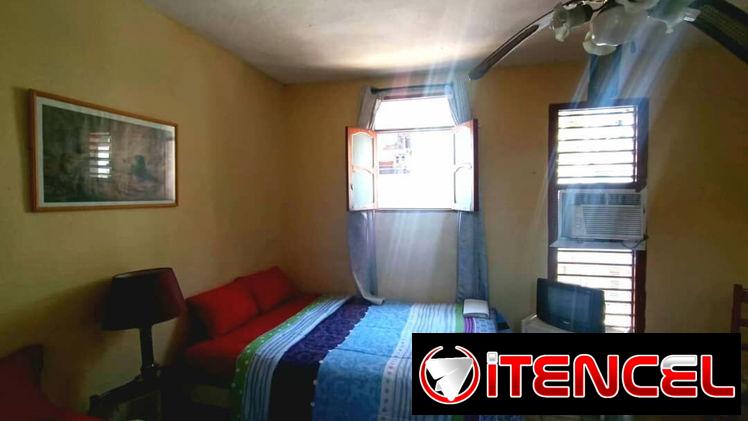 🏡 Alojamiento con terraza privada en La Habana Vieja – Independencia y ubicación ideal REF 1326