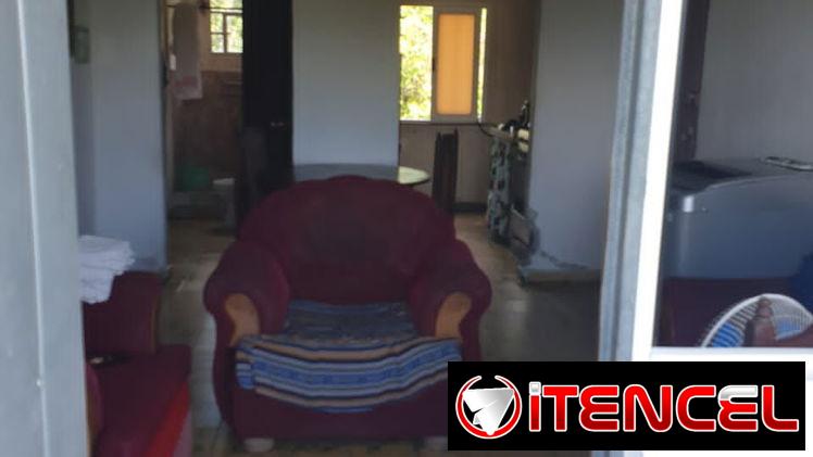 Se vende apto de 2/4 en calle 18 frente a policlínico o se permuta