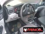 Hyundai accent 2009