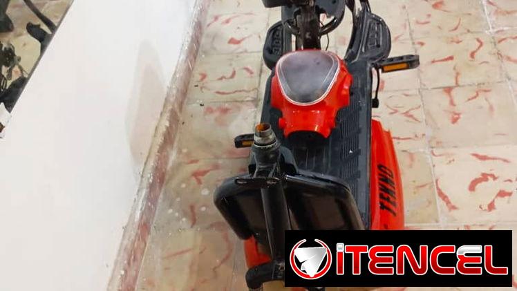 Cuadro de bicimoto tekno con pedales, con asientos, guardafango, cadena, burro, frente