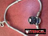Pandora de plata