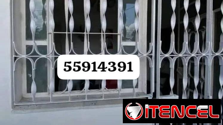 Ventanas de cristal, puertas y rejas para garages, casas y edificios