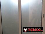Se realizan trabajos de carpintería de aluminio y cristalería
