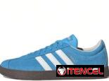 Adidas: Zapatos #39