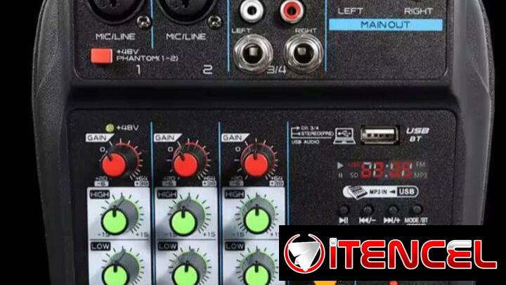 Consola mezcladora de 4 canales