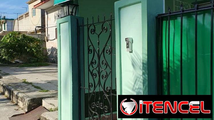 Hostal en el Vedado con planta eléctrica y wifi!!! Vacaciones en Cuba