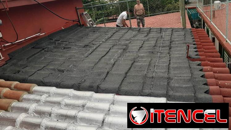 Colocación y reparación de mantas de techo