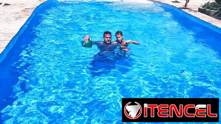 Alquiler de casa en la playa con piscina en Guanabo. Casa de renta en la playa a 8 cuadras del mar con piscina