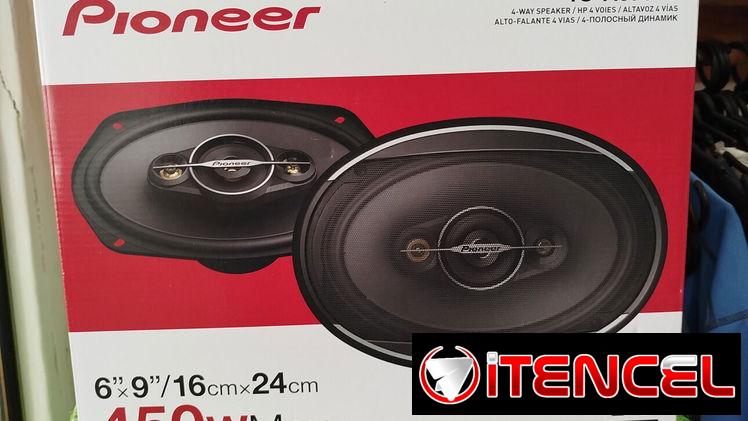 Bocinas Pioneer