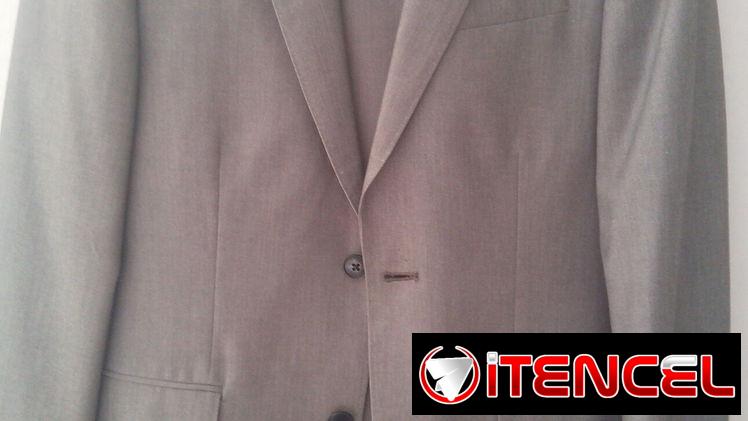 Traje de hombre gris