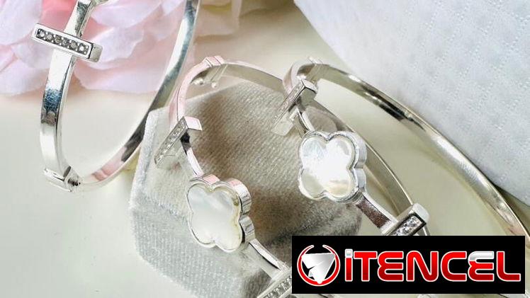 Hermosa y original pulsera Van Cleef. LM joyería. Garantía incluida en su compra. Mensajería disp o directo en tienda