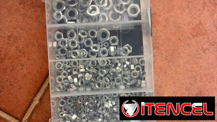 Se venden cajas de tornillos, tuercas y accesorios de ferretería 🔥