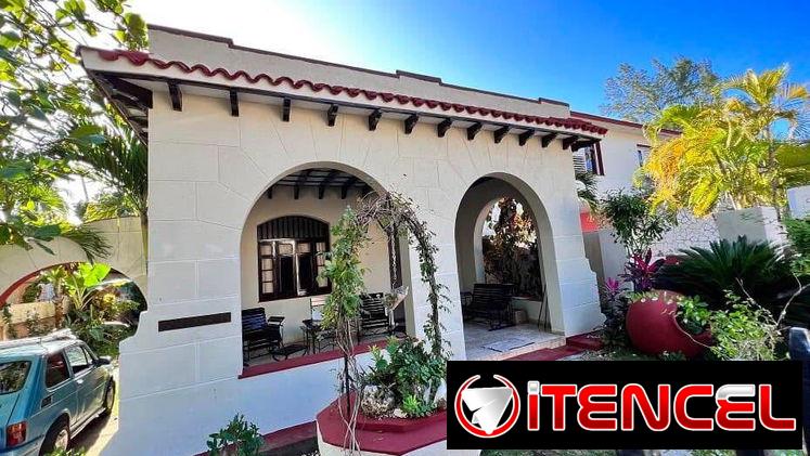 🏖️ Hostal privado a solo 30 metros de la playa en Varadero 🏖️ EXCELENTE CONFORT