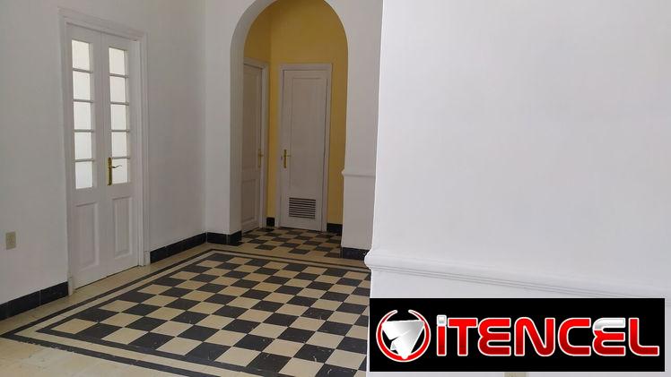 Venta de apartamento de 2 habitaciones en Playa