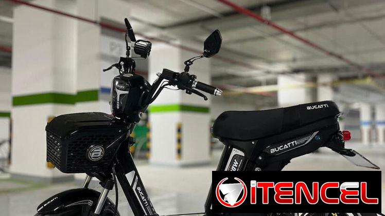 De venden motos de combustión , motos eléctricas , bicicletas electricas y mucho más