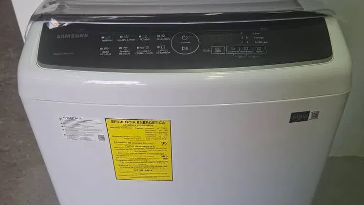Lavadora Automática Samsung de 9 Kg