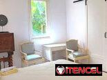 Amplio apartamento en bajos en el vedado