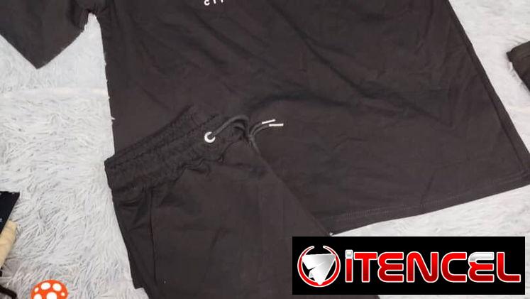 CONJUNTOS para Hombres 🍄   oversize 4 puertas 🍄 TALLAS 🍄 S. M. L y XL .  25 USD