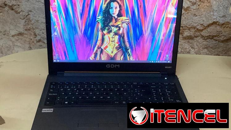 GDM.Core i5.6ta generación.500 hdd.8 gigas de RAM.15.6 La pantalla.la batería dura 2 horas.