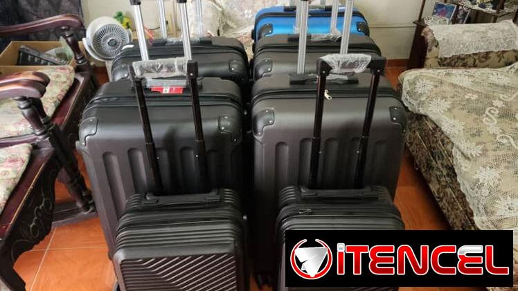 Maletas de 32kg y 10kg