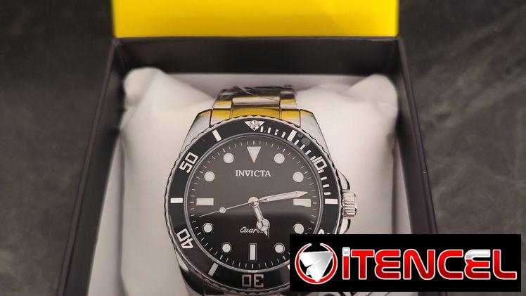Reloj invicta original (caja y certifico de compra)